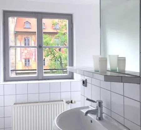 Rathausschaenke 아파트 *